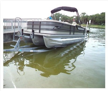 2016 Crest 230 SLC Tritoon Boat
