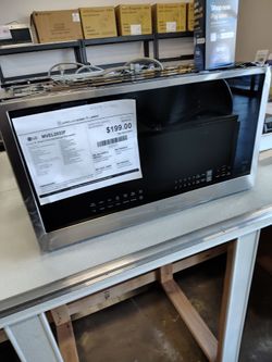 LG 2.0cu Smart over the range microwave