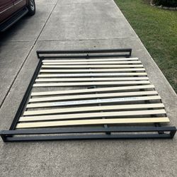 Zinus Metal King Bed Frame