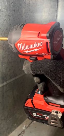 M18 18-Volt Lithium-Ion Compact Brushless Cordless 1/4 in. Impact Driver