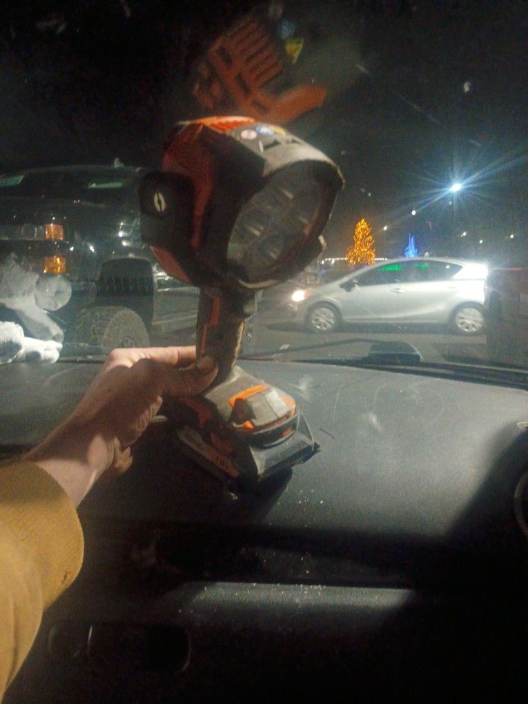 Rigid 18 Volt Work Light