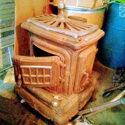 Antique Cast Iron Stove
