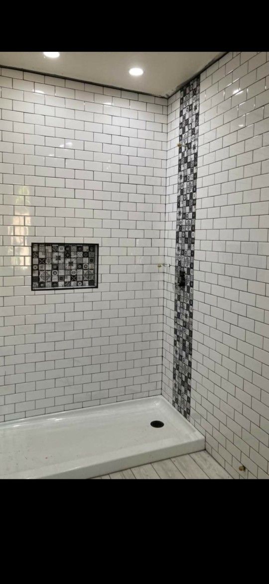 160 Sf Artic White Subway Tile + 18 Pcs Black Hexagon= 200 Dlr For All