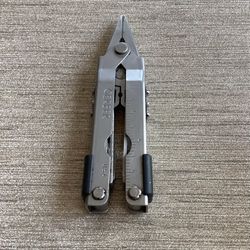 Gerber Multi-Plier 600 Stainless Steel-Needlenose
