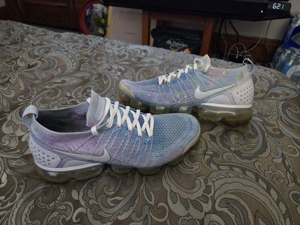 Men's Nike Vapormax Shoes Size 10