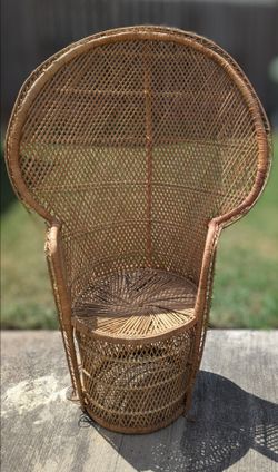 Wicker Rattan Peacock Fan Chair