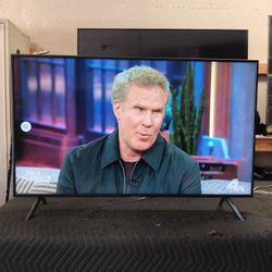 50 inch samsung 4k smart tv really nice tv comes with remote shows great quality clear picture works perfect guaranteed