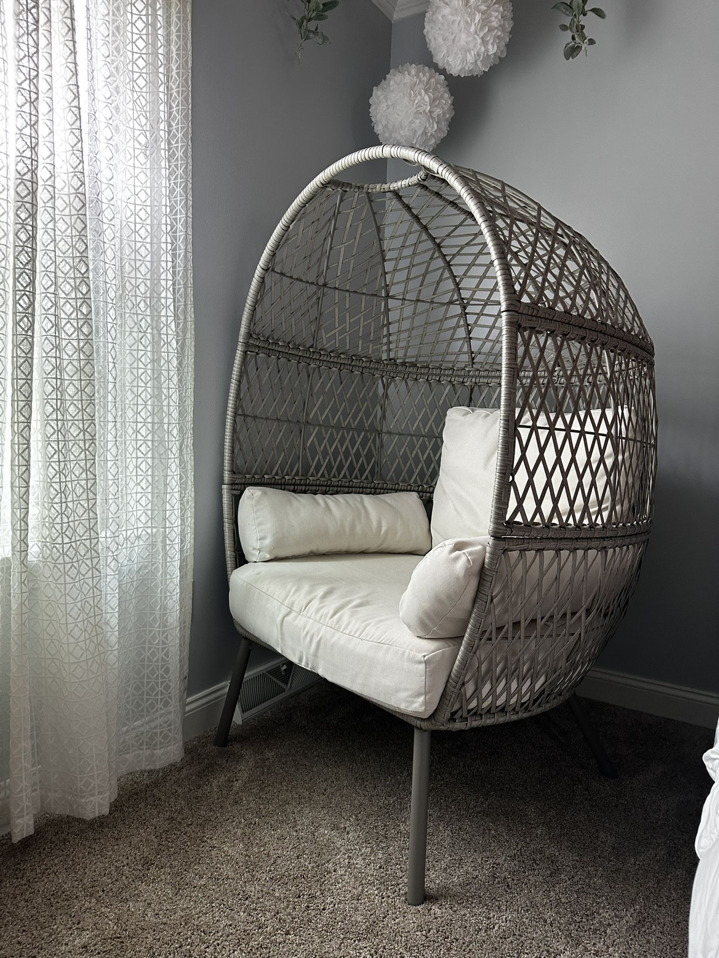 Better Homes & Gardens Ventura Boho Stationary Wicker Egg Chair