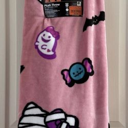 Hello Kitty Mummy Blanket New