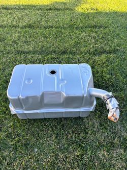 47-.48 Chevrolet, GMC 1/2 Ton Pickup, 1947-55 Panel, Suburban; Fuel Tank Assembly;