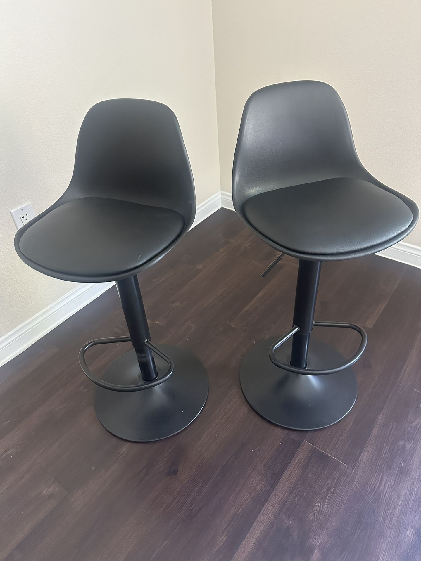 Black Bar Stools