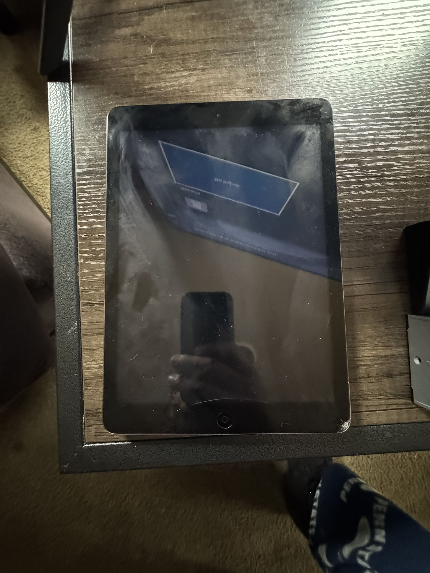 Apple iPad And MacBook (parts Only , Both Locked )