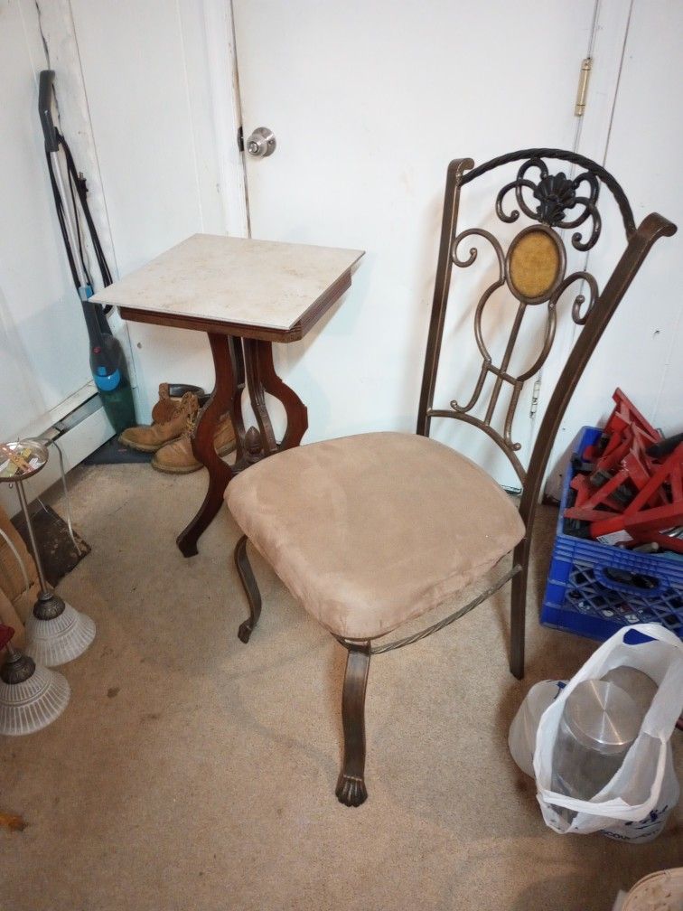 Small Antique Table And Chairs