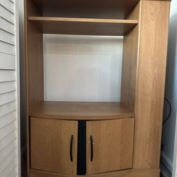 TV stand with cabinet, Storage  $15