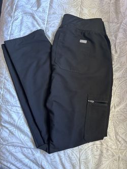 Black Figs Scrubs M