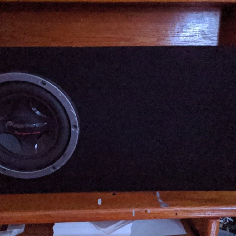10" Champion Series Pioneer Subwoofer DVC 4ohm With Custom Box