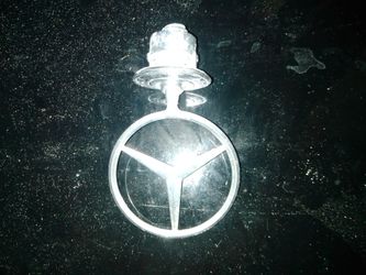 Mercedes Benz Hood Ornament