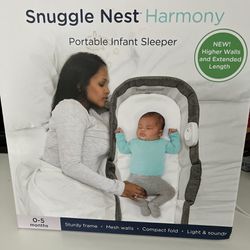 Baby Delight Snuggle Nest Harmony Portable Infant Sleeper Bassinet 