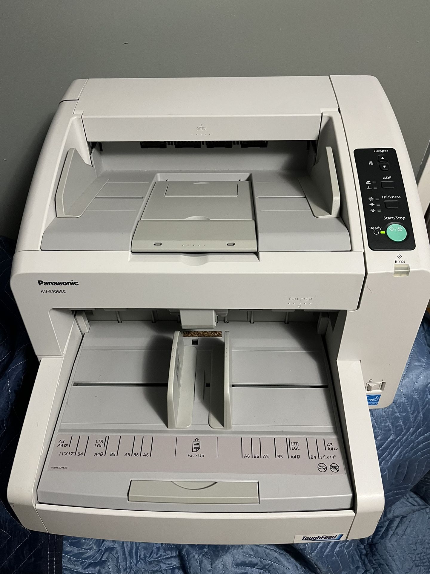 Panasonic KV S4065C Color Document Scanner