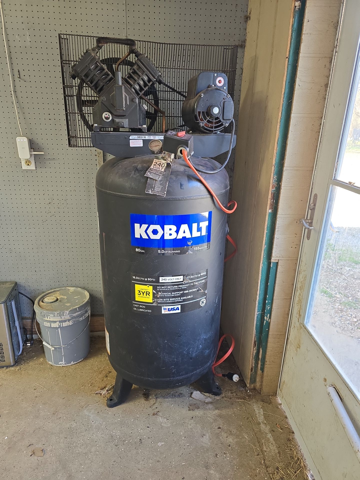 80 gallon air compressor