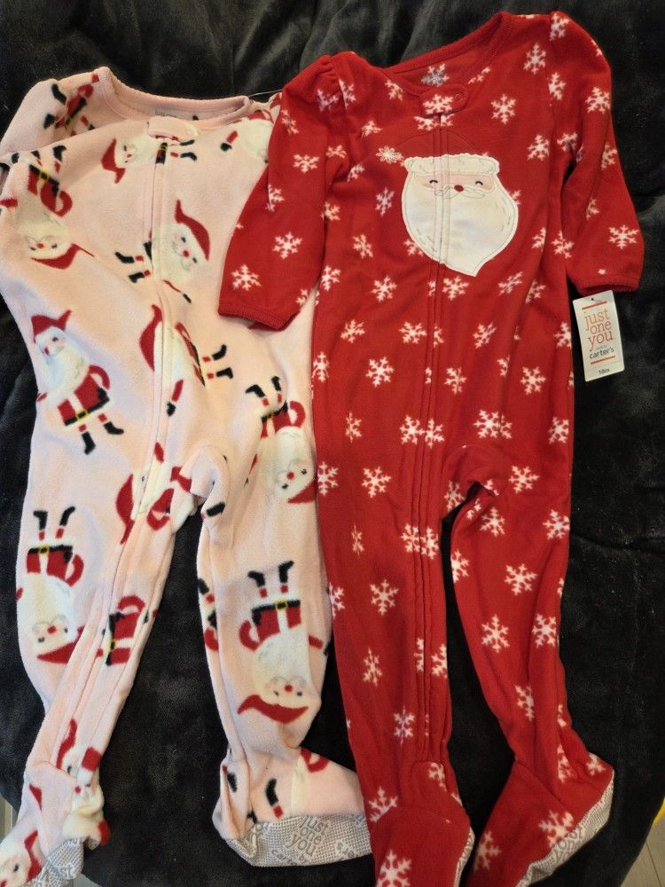 Carter's Christmas Footsies