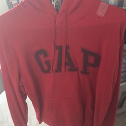 GAP sweater