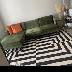 Couch And Bar Stools 