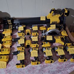 Dewalt and milwaukee tools ❤️💕🔥 garagge sale