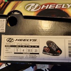 Heelys Tennis
