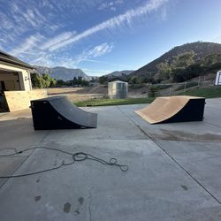 Skateboard mini pipe for sale