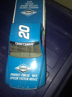 RACING CHAMPIONS WALKER EVANS 1/24   1996 Dana Dodge Ram 20