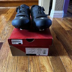 Brand New Specialized Torch 1.0 Bike Riding Shoes