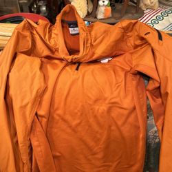 Dri Fit Texas Pull Over Size Small 