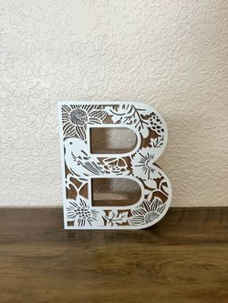 Letter “B” Tabletop Decor