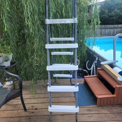 Above Ground Pool Ladder. 5 Steps