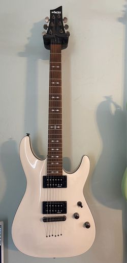 Schecter omen 6