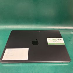 MacBook Pro 2023 M3 chip 18 GB ram 512 GB SSD