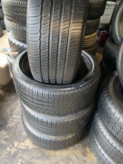 SET FOUR 225/40/19 MICHELIN GOOD USED $200 PRICE INCLUDES PROFESSIONAL INSTALLATION AND TAX