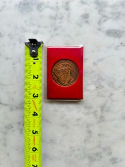 Challenger Memorial Commemorative Bronze Coin