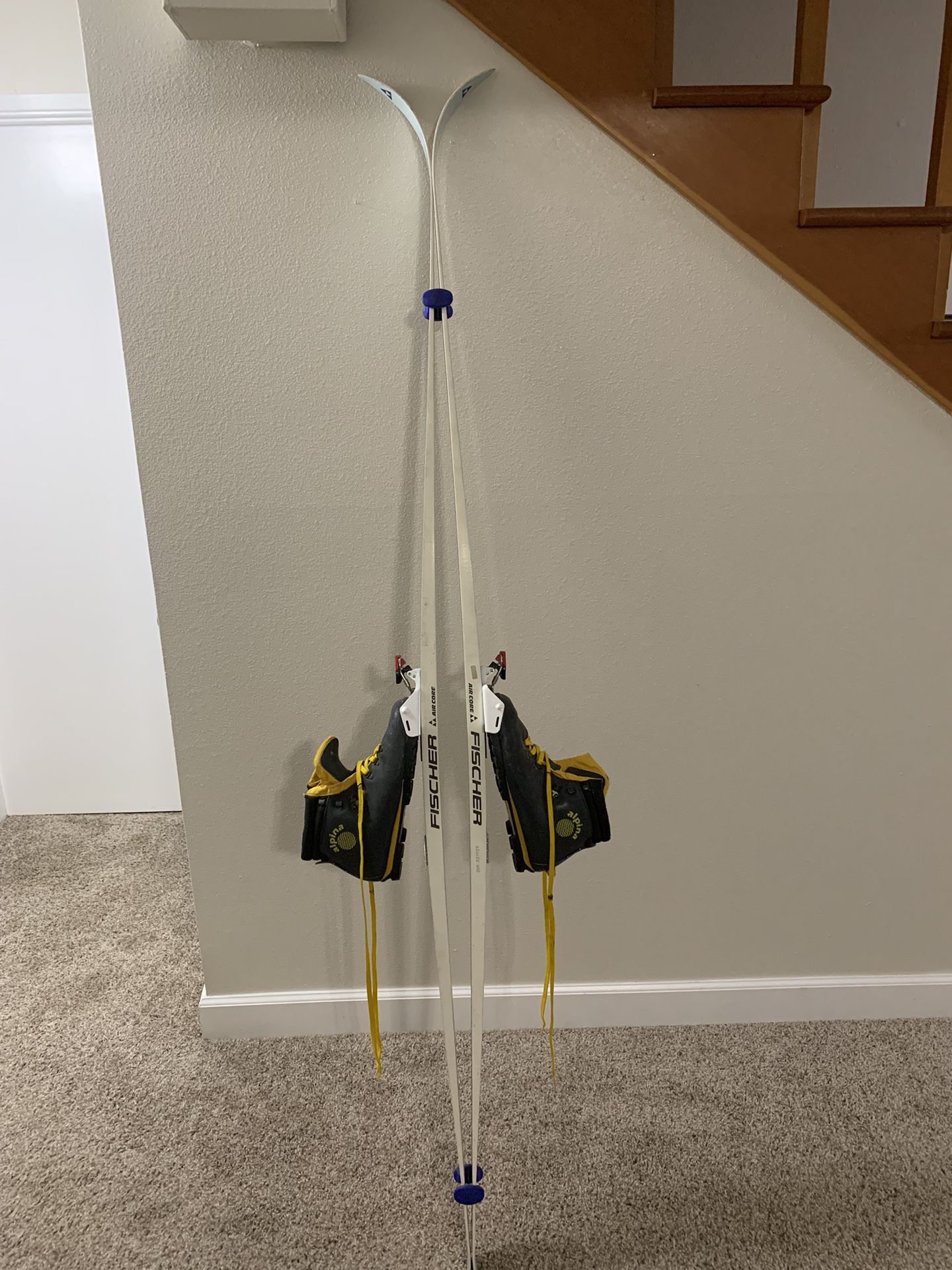 Cross Country 750 Fischer Air Core Touring Crown Skis 205cm, Men’s Size