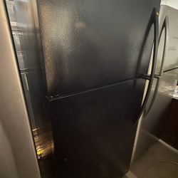 Kenmore Refrigerator 