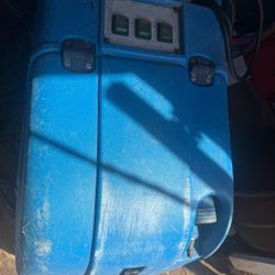 Portable Carpet cleaning and extraction machine