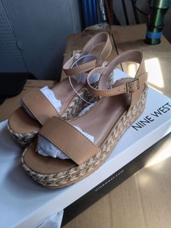 Shoe for girls size 13