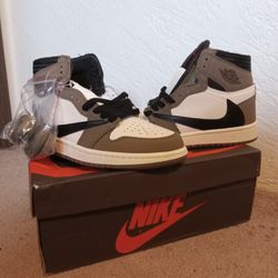 Travis Scott Retro 1s High Top Size 7 
