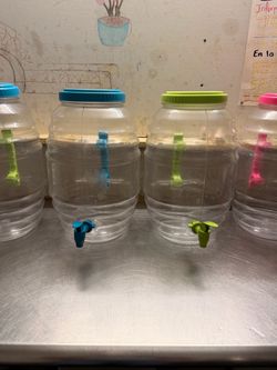 3 gallon beverage jar