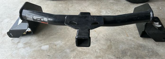 CURT 13380 Class 3 receiver hitch — brand new, NEVER installed.