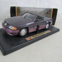 Maisto Mercedes-Benz 500SL Special Edition 1989 Die-Cast 1:18 Scale NEW



