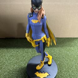 BATGIRL Statue *No Box, Damaged 