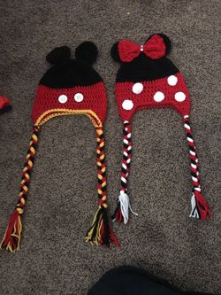 Mickey & Mini beanies
