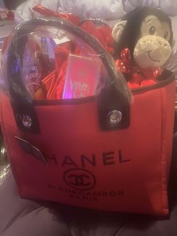 Chanel Gift Bag Set  Thumbnail